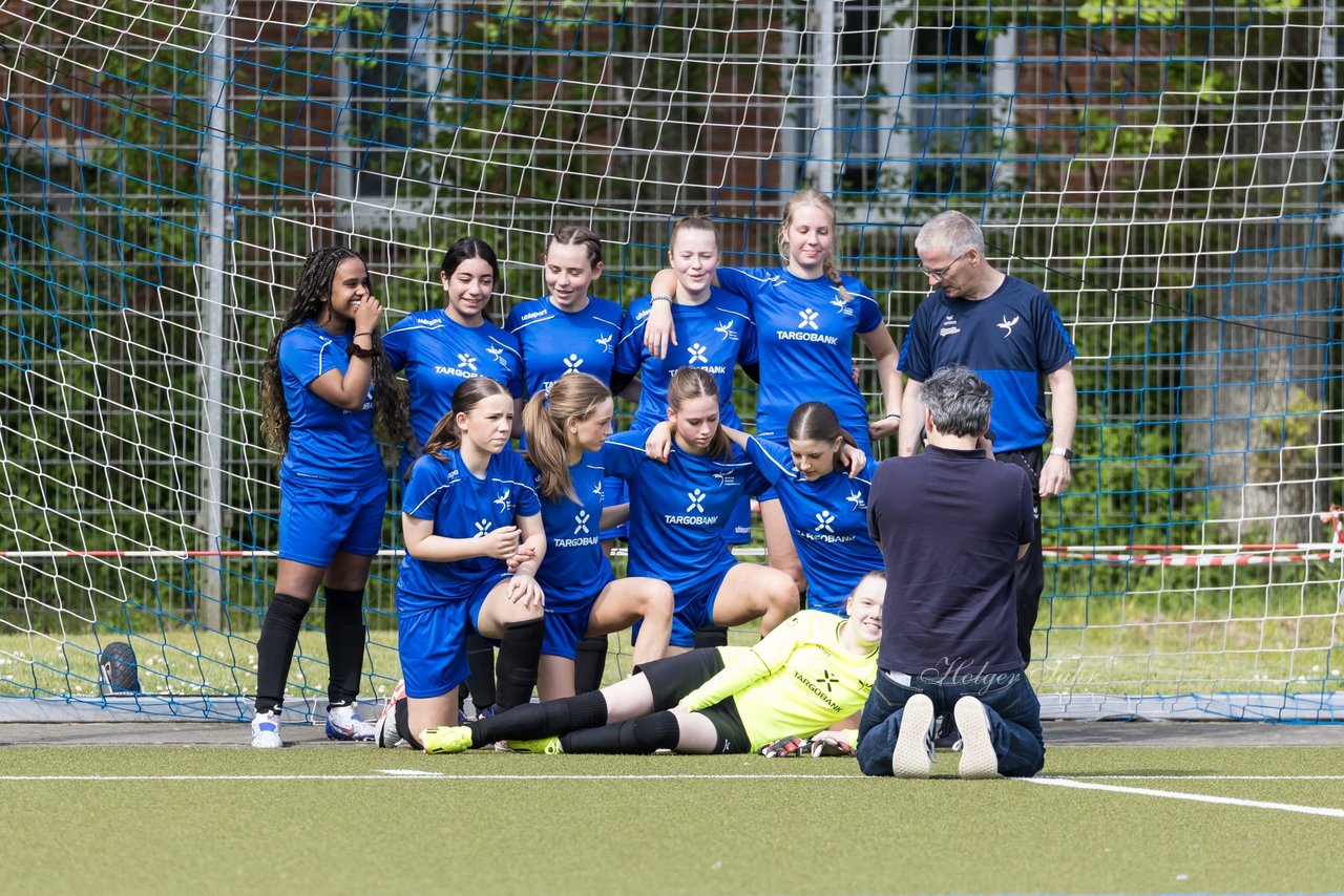 Bild 132 - wBJ SC Alstertal-Langenhorn - Rissener SV : Ergebnis: 9:0